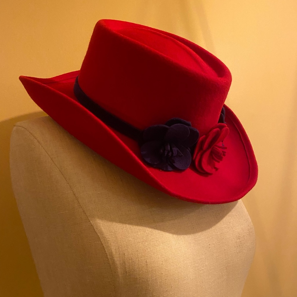 💯% wool felt hat Elegant Red Floral Women's Hat - Picture 3 of 9